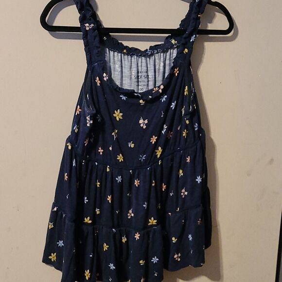 Torrid top  - Picture 1 of 3